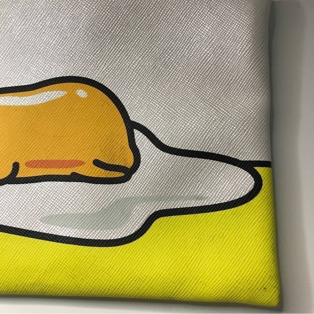 3/$15 Ipsy x gudetama mini pouch - Picture 5 of 7